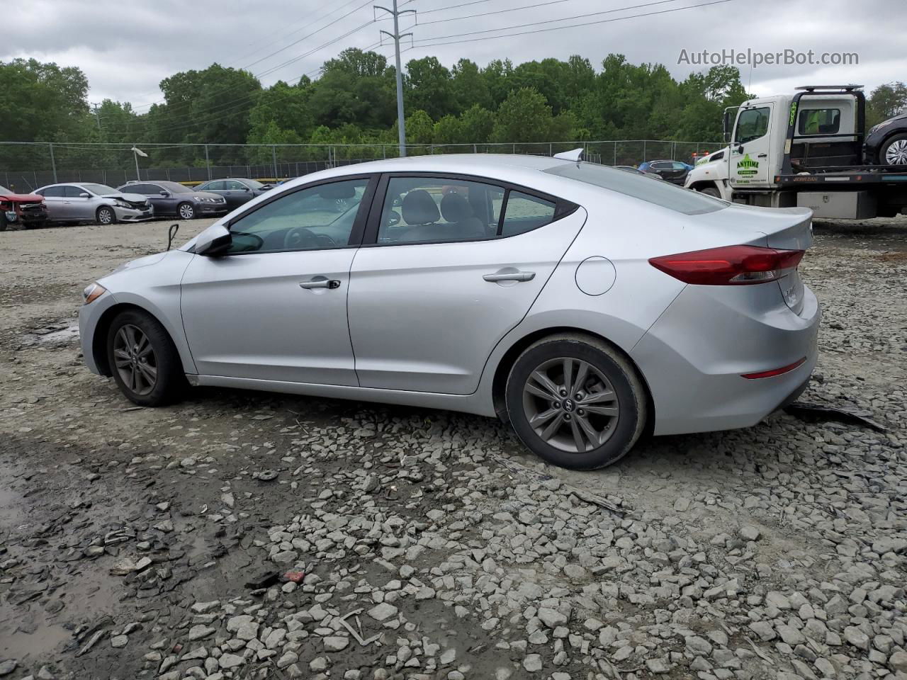 2018 Hyundai Elantra Sel Серебряный vin: 5NPD84LF4JH387450