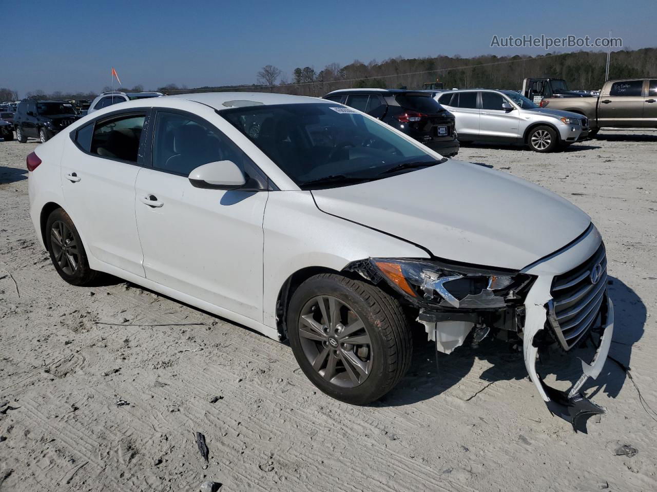 2017 Hyundai Elantra Se Белый vin: 5NPD84LF5HH001919