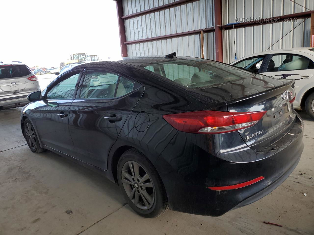 2017 Hyundai Elantra Se Black vin: 5NPD84LF5HH022141