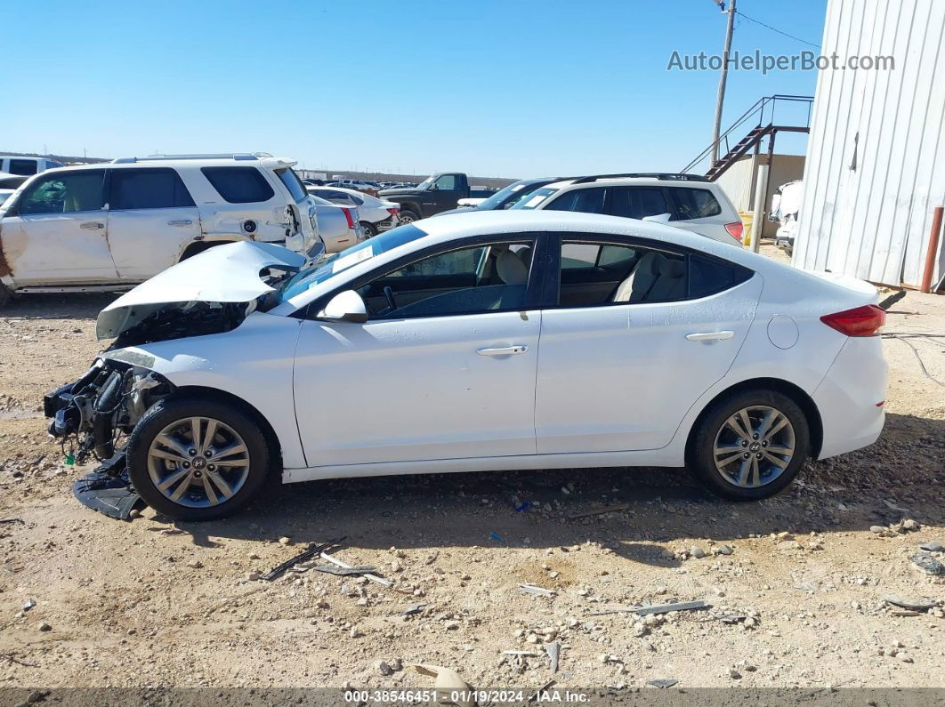 2017 Hyundai Elantra Se White vin: 5NPD84LF5HH051347