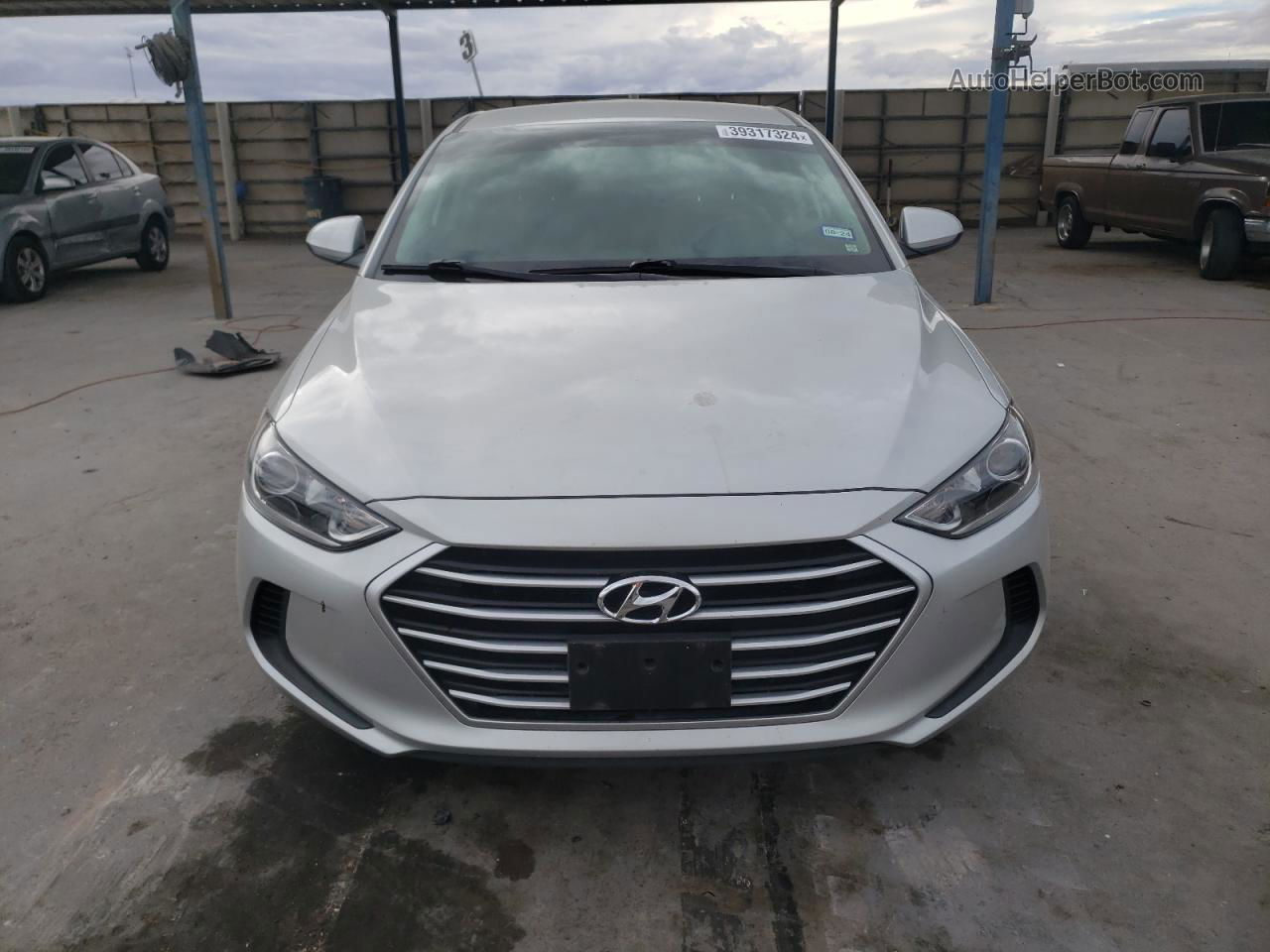 2017 Hyundai Elantra Se Silver vin: 5NPD84LF5HH082677