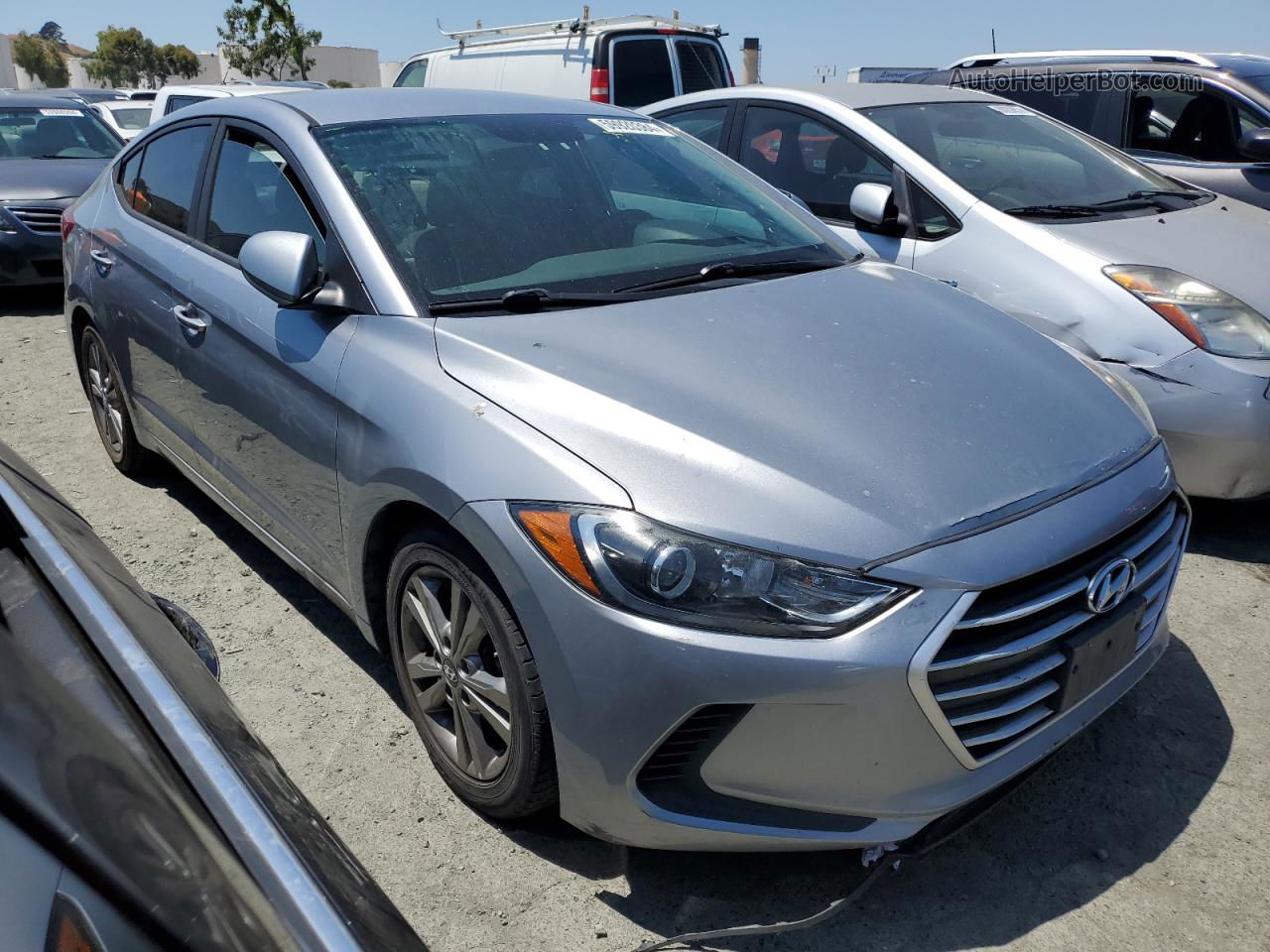 2017 Hyundai Elantra Se Silver vin: 5NPD84LF5HH139962