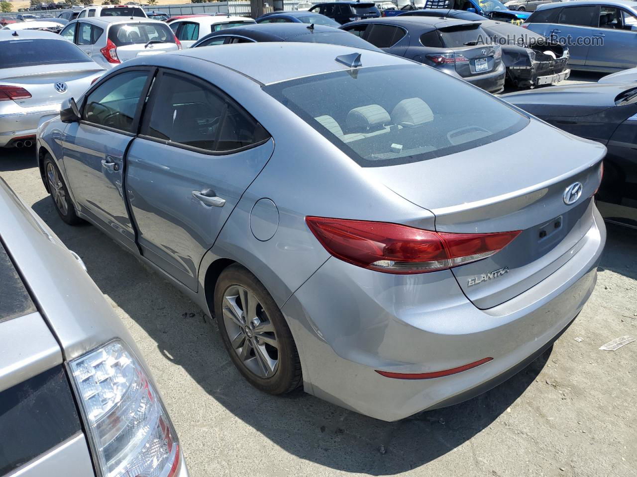 2017 Hyundai Elantra Se Silver vin: 5NPD84LF5HH139962