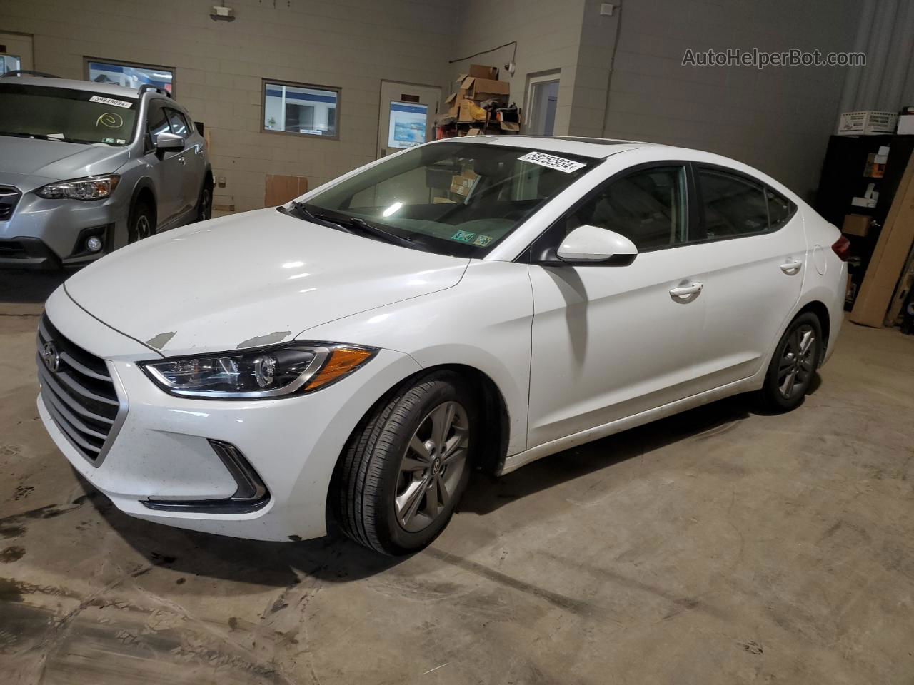 2017 Hyundai Elantra Se White vin: 5NPD84LF5HH142313