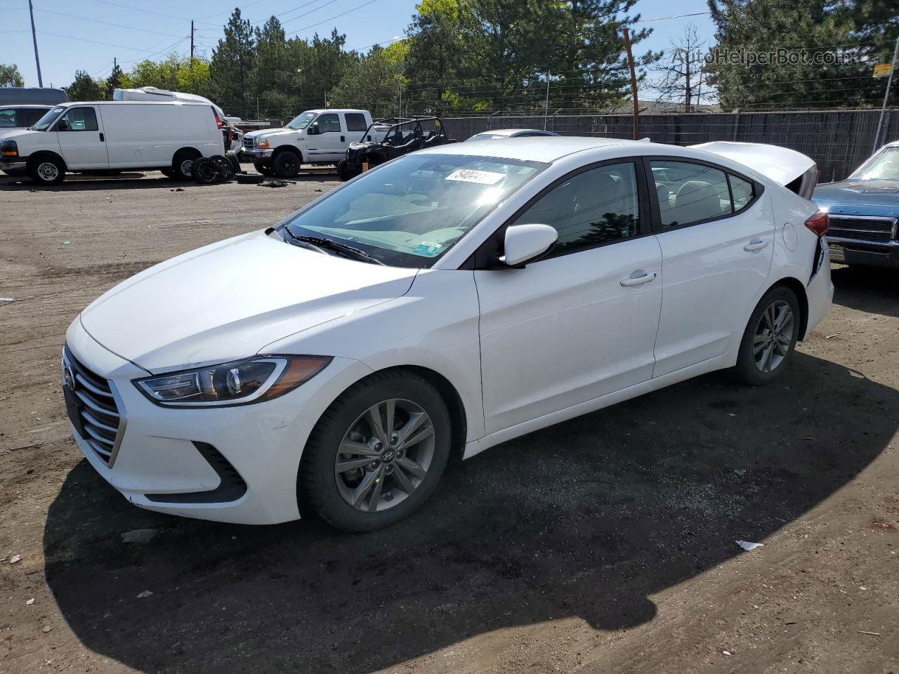 2017 Hyundai Elantra Se White vin: 5NPD84LF5HH190412