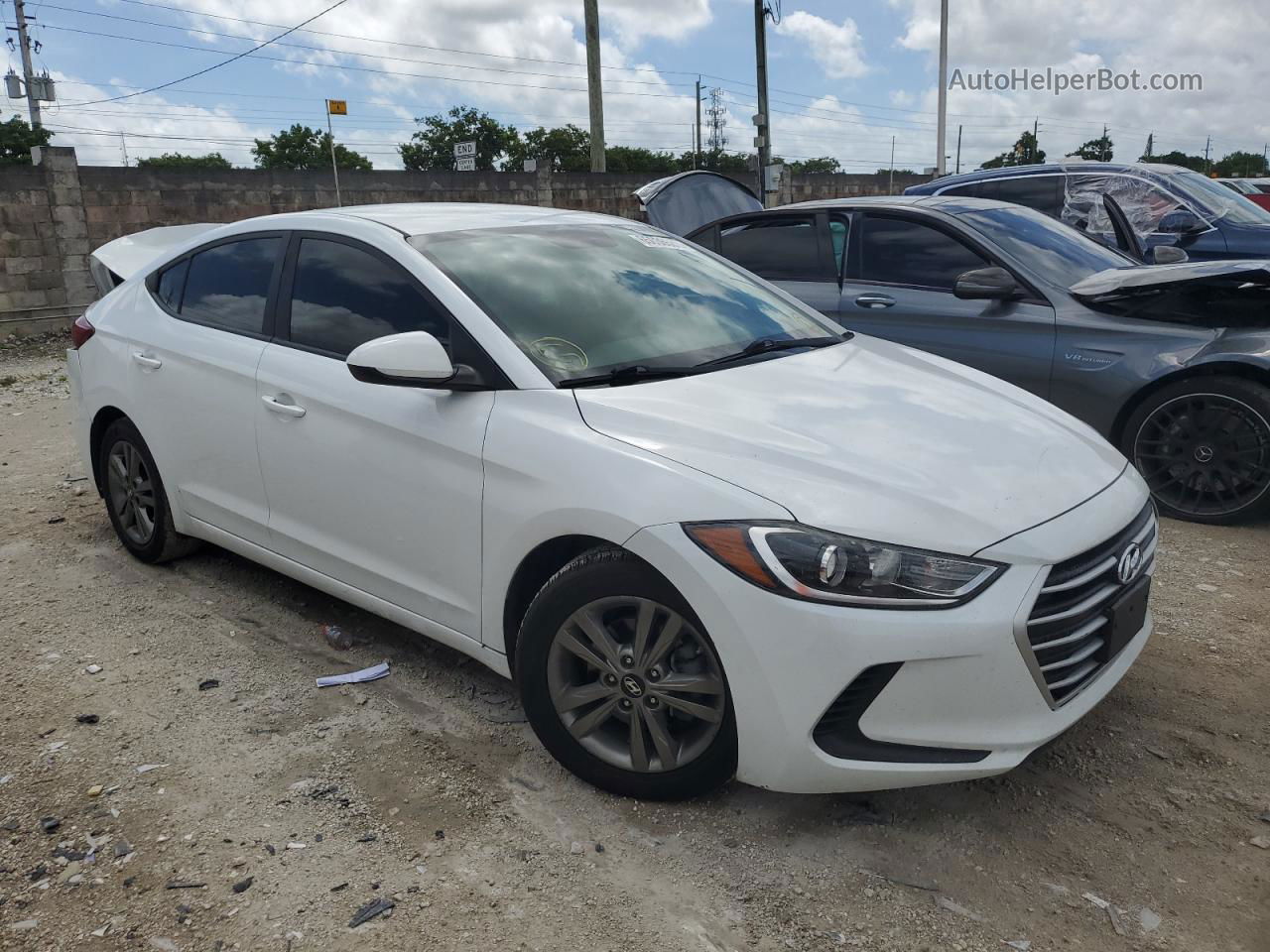 2018 Hyundai Elantra Sel White vin: 5NPD84LF5JH241798