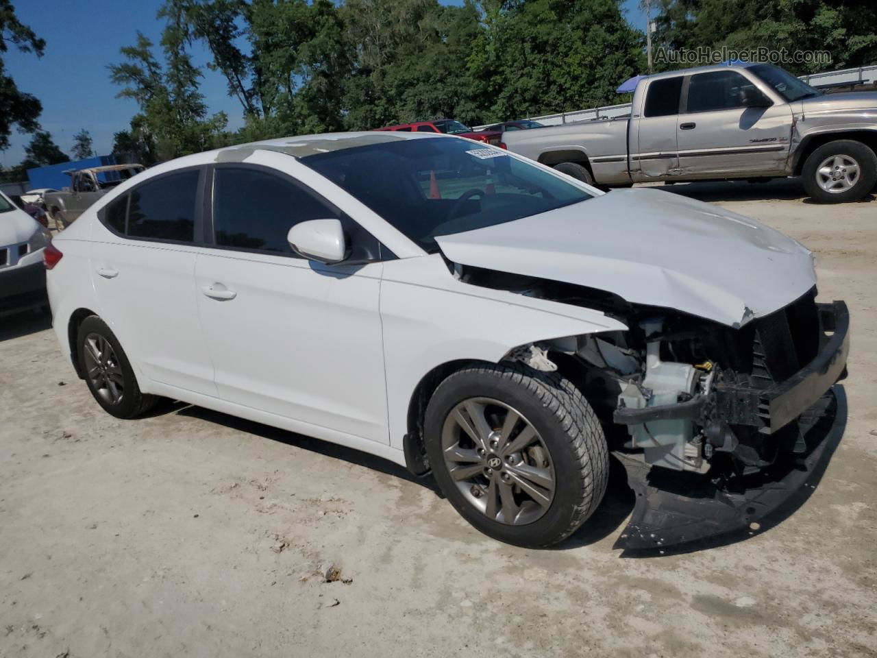 2018 Hyundai Elantra Sel White vin: 5NPD84LF5JH250422