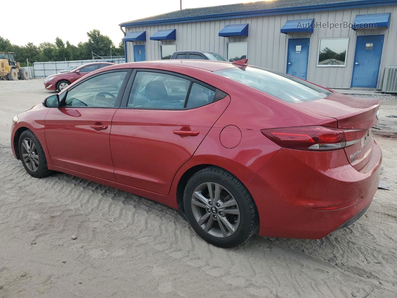 2018 Hyundai Elantra Sel Red vin: 5NPD84LF5JH375582