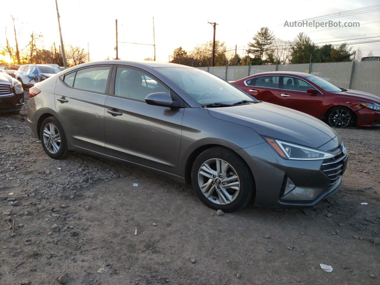 2019 Hyundai Elantra Sel Gray vin: 5NPD84LF5KH405178