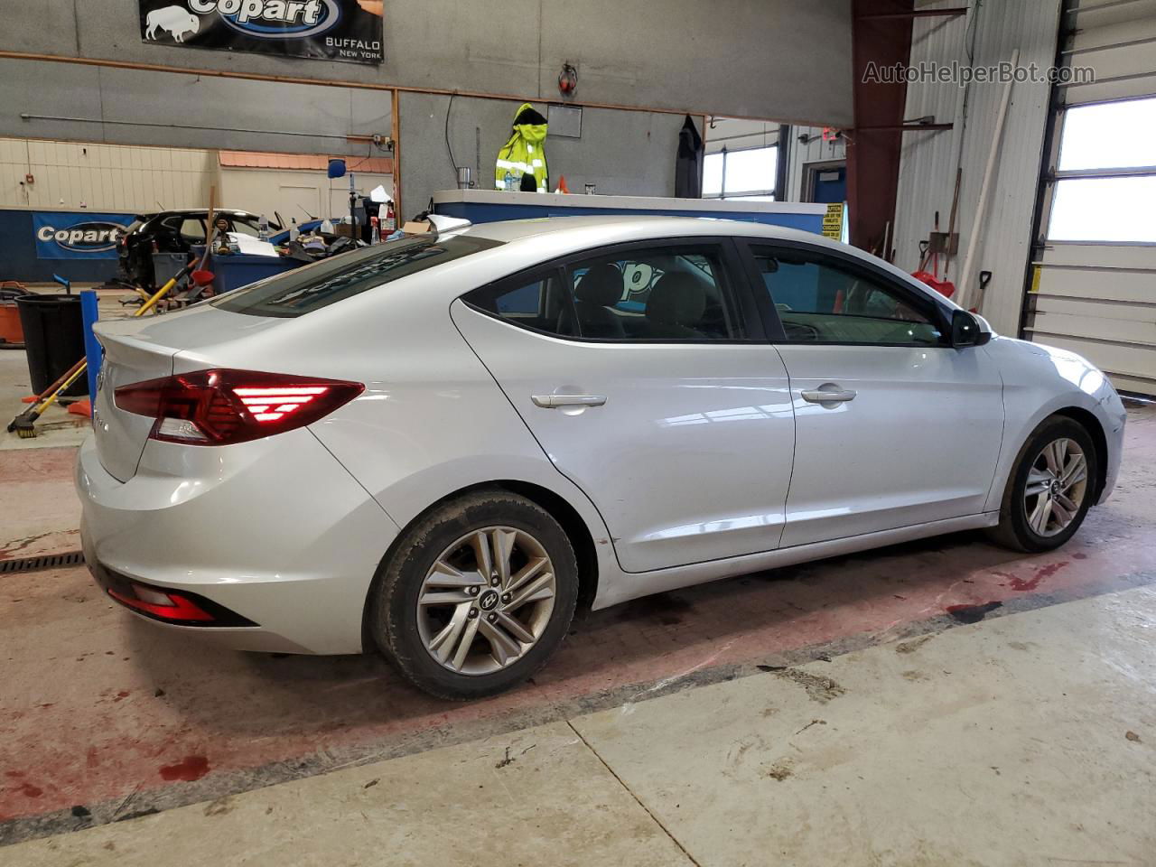 2019 Hyundai Elantra Sel Серебряный vin: 5NPD84LF5KH414785