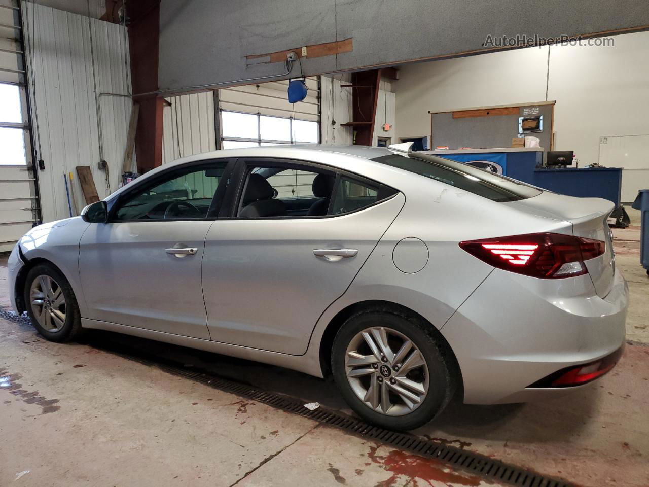 2019 Hyundai Elantra Sel Серебряный vin: 5NPD84LF5KH414785