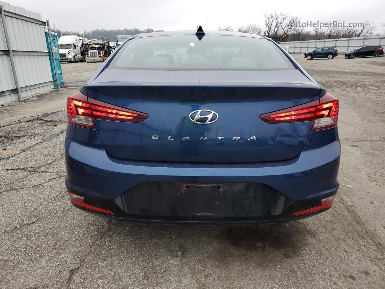 2019 Hyundai Elantra Sel Blue vin: 5NPD84LF5KH414916