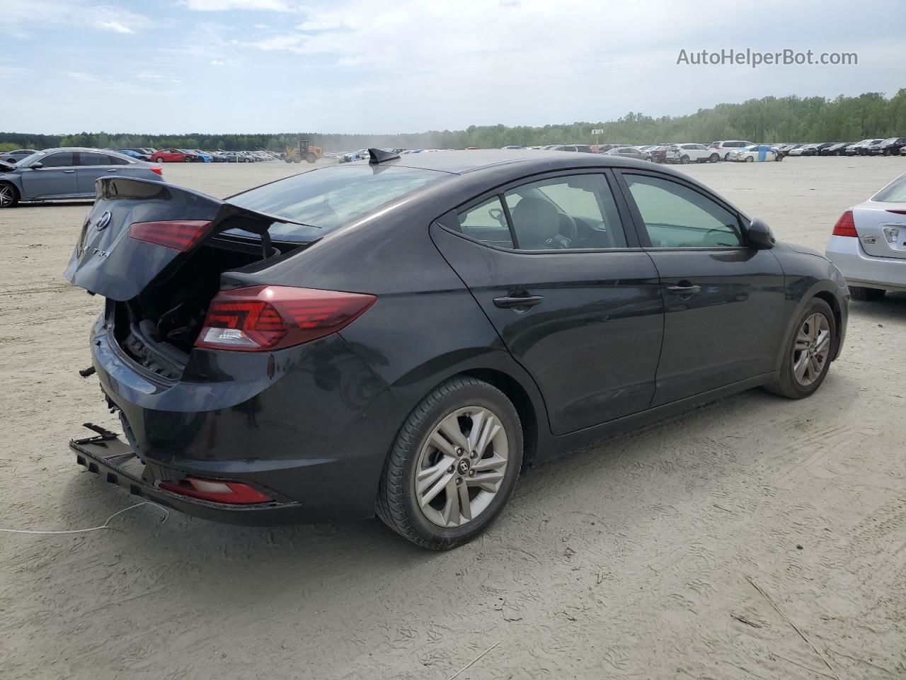 2019 Hyundai Elantra Sel Black vin: 5NPD84LF5KH481077