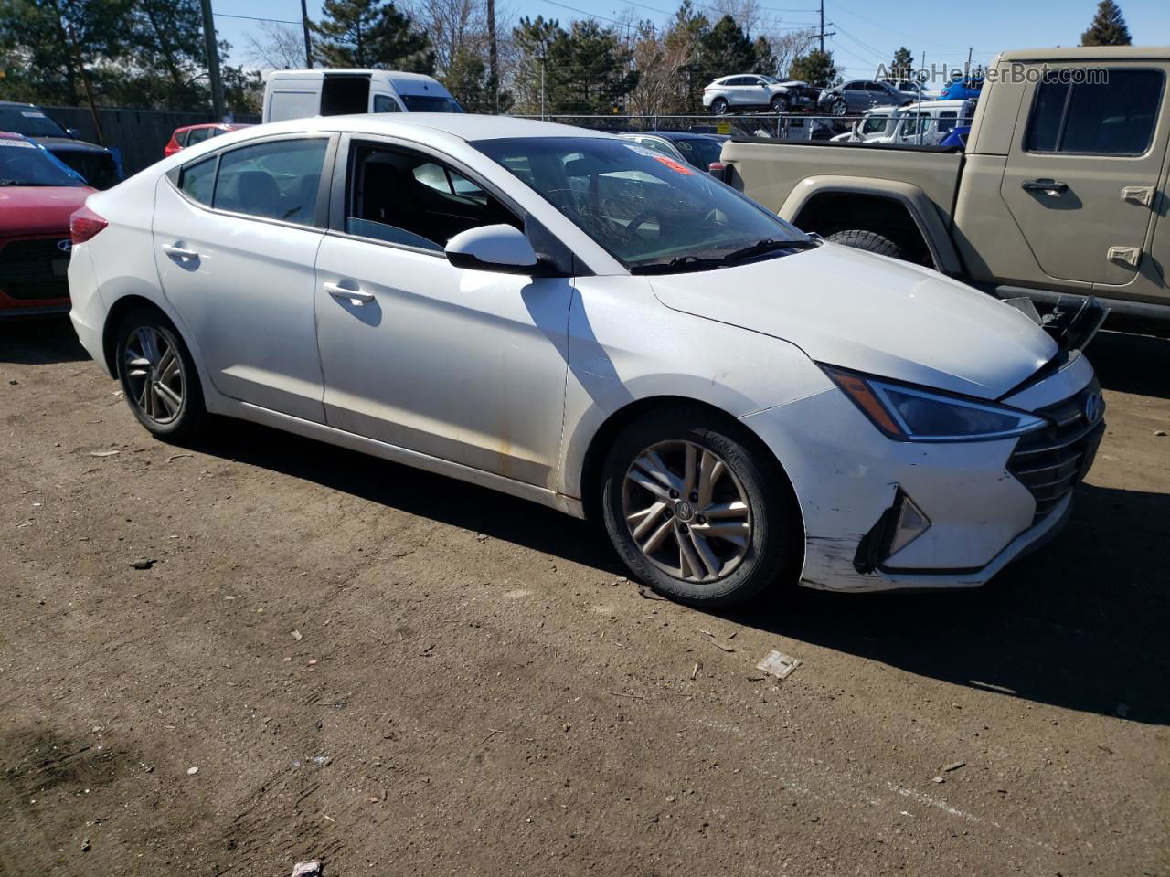 2019 Hyundai Elantra Sel White vin: 5NPD84LF5KH490197