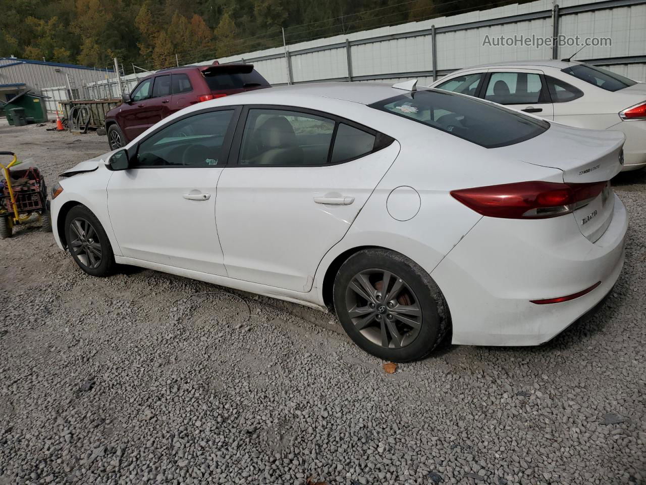 2017 Hyundai Elantra Se White vin: 5NPD84LF6HH002044