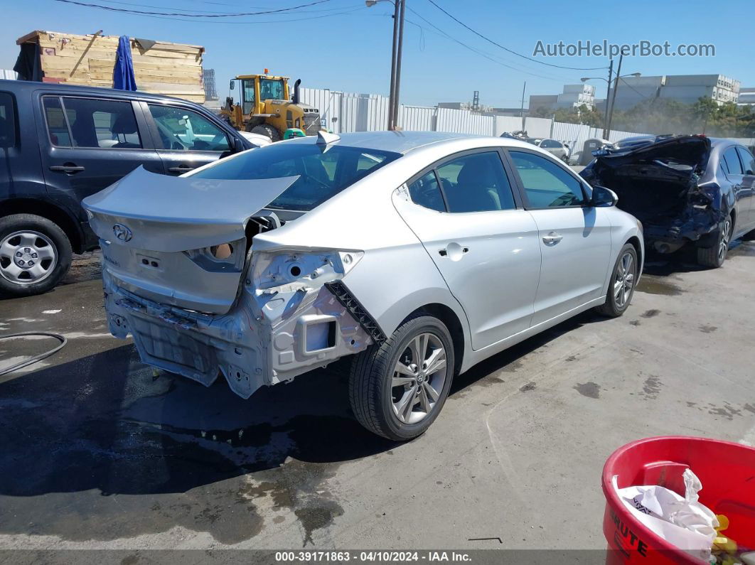 2017 Hyundai Elantra Se Silver vin: 5NPD84LF6HH034007