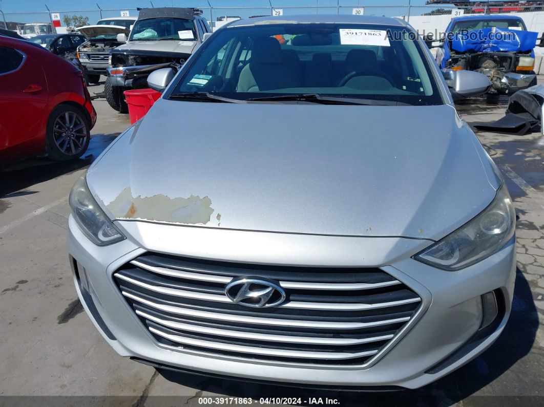 2017 Hyundai Elantra Se Silver vin: 5NPD84LF6HH034007