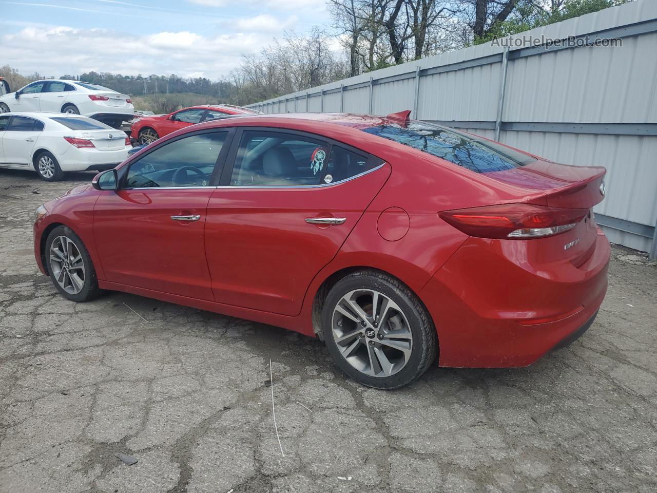 2017 Hyundai Elantra Se Красный vin: 5NPD84LF6HH052765