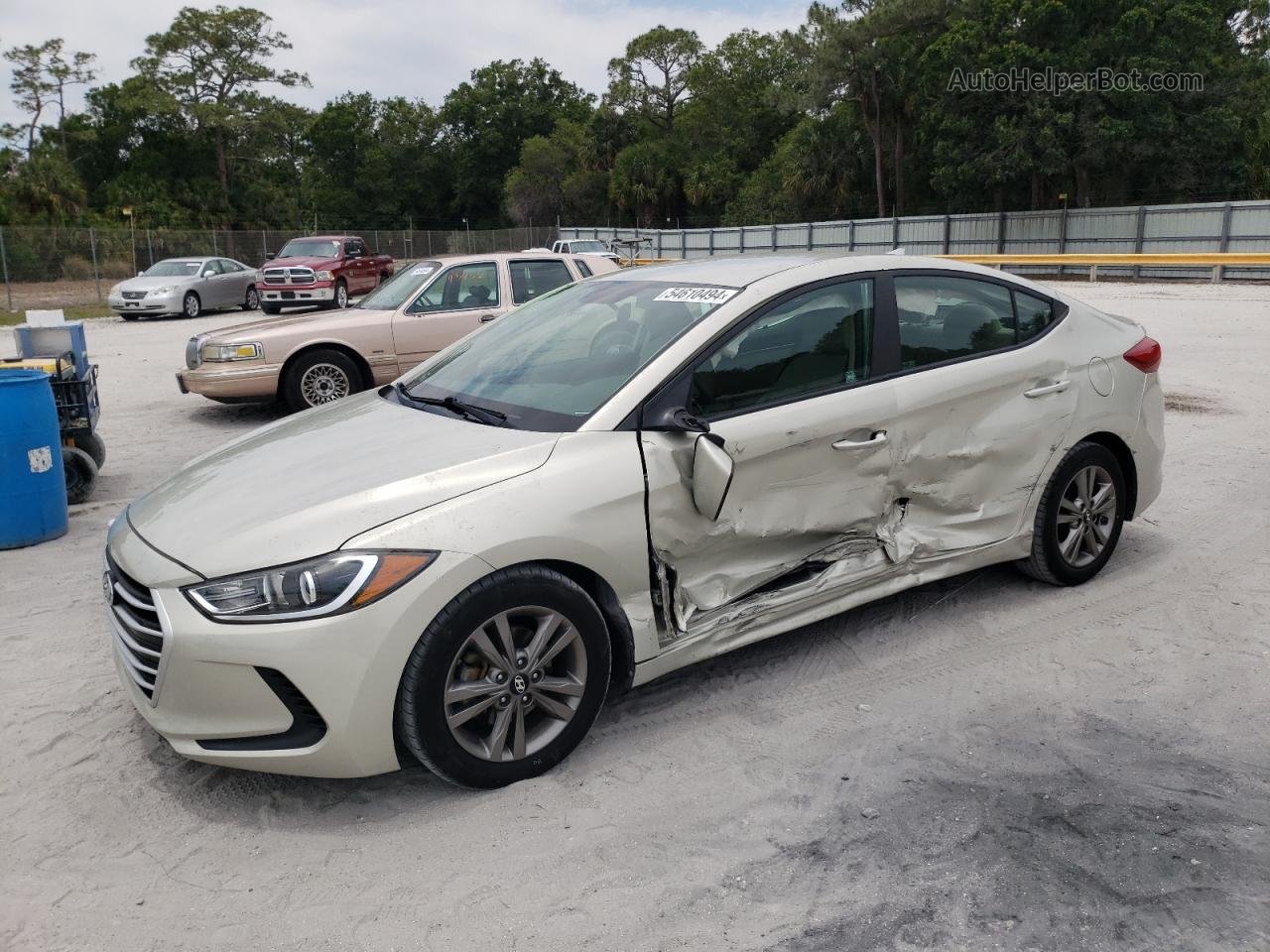 2017 Hyundai Elantra Se Beige vin: 5NPD84LF6HH118442