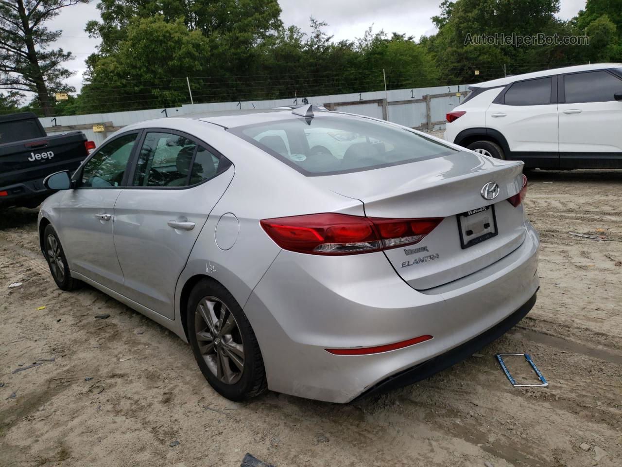 2017 Hyundai Elantra Se Silver vin: 5NPD84LF6HH119753