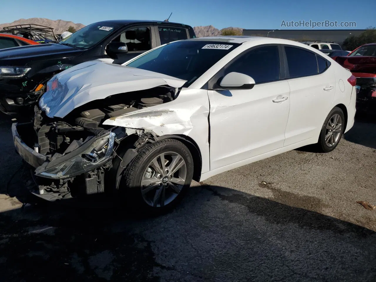 2017 Hyundai Elantra Se White vin: 5NPD84LF6HH166331