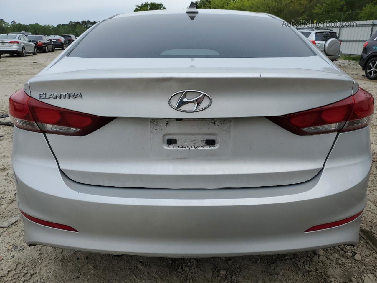 2017 Hyundai Elantra Se Silver vin: 5NPD84LF6HH180147