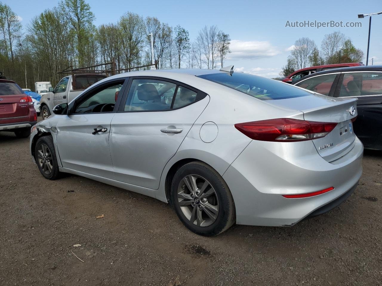 2017 Hyundai Elantra Se Silver vin: 5NPD84LF6HH186658