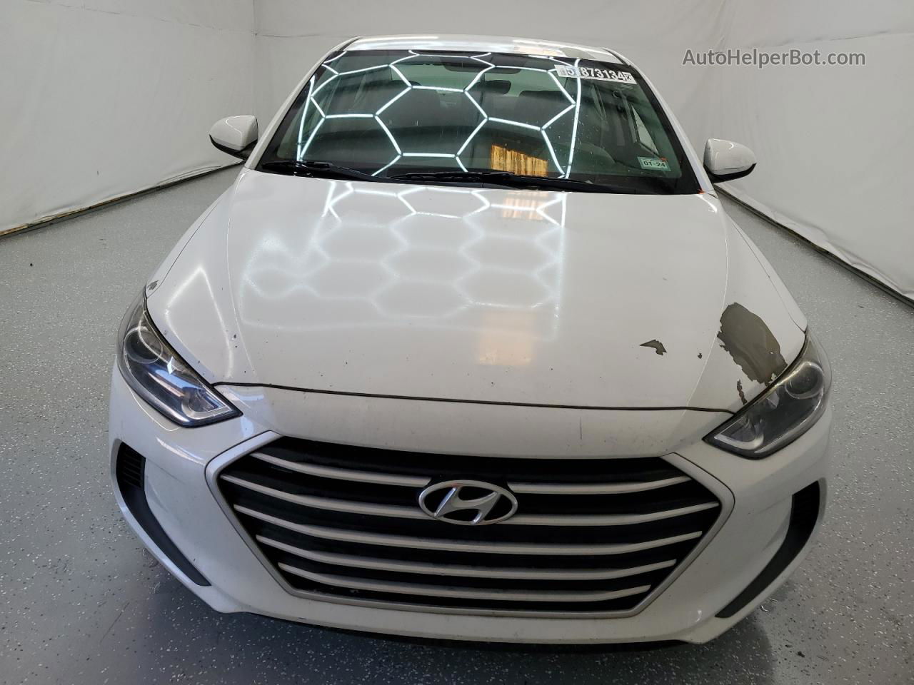 2018 Hyundai Elantra Sel White vin: 5NPD84LF6JH227084