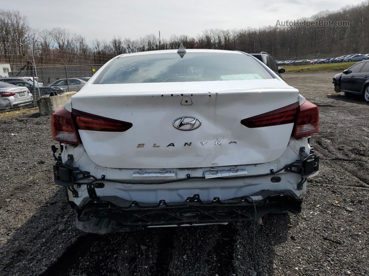 2019 Hyundai Elantra Sel White vin: 5NPD84LF6KH418294