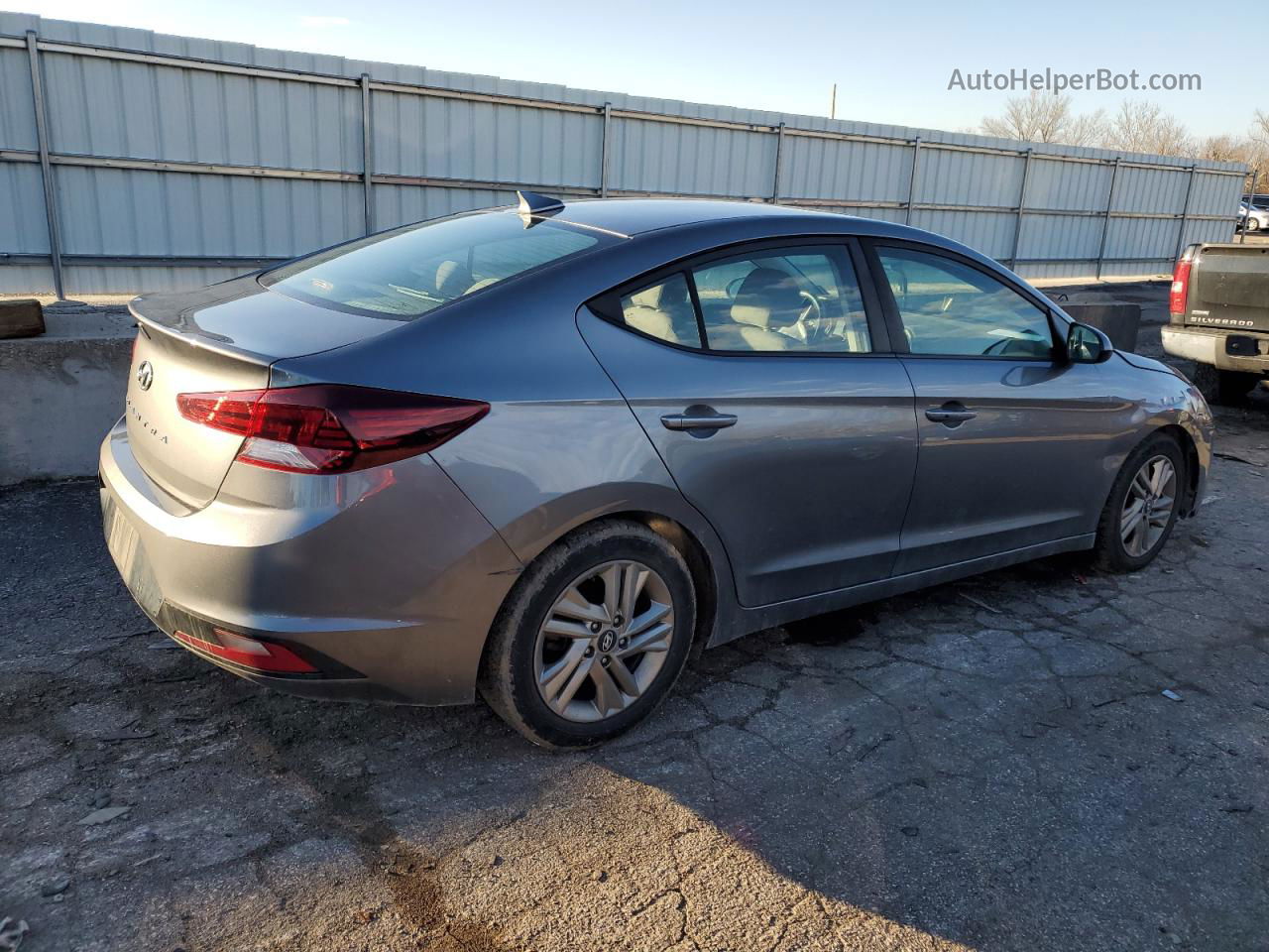 2019 Hyundai Elantra Sel Silver vin: 5NPD84LF6KH450890