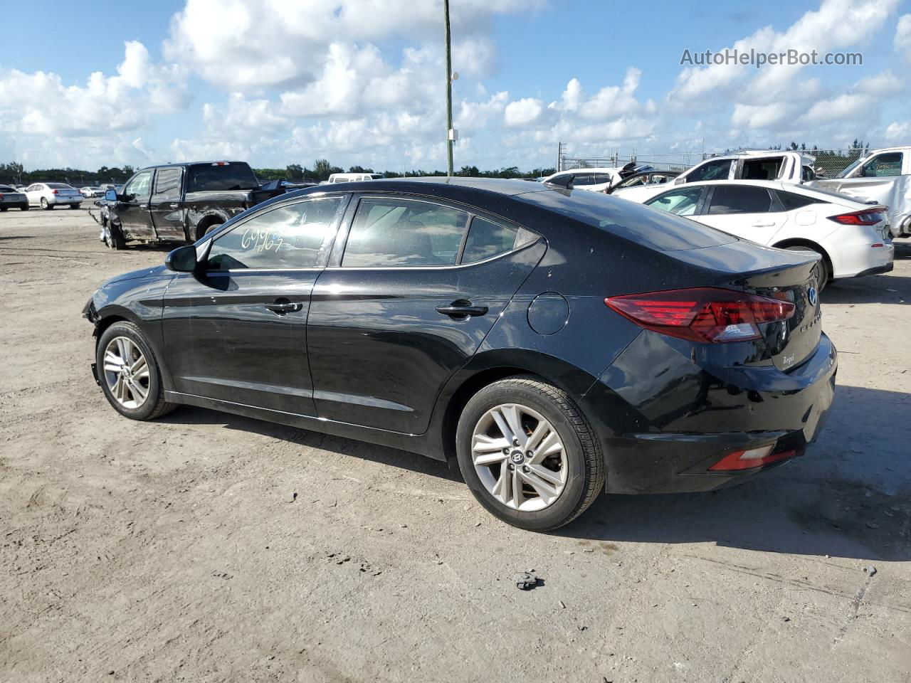 2019 Hyundai Elantra Sel Black vin: 5NPD84LF6KH466944