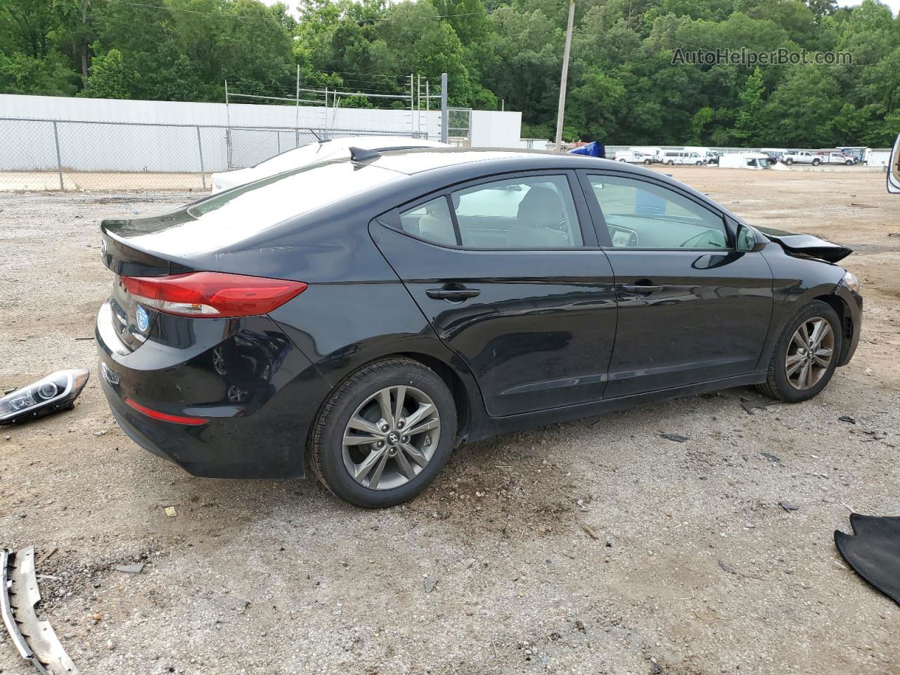 2017 Hyundai Elantra Se Black vin: 5NPD84LF7HH022383