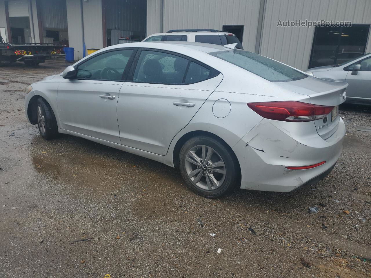 2017 Hyundai Elantra Se Silver vin: 5NPD84LF7HH177306