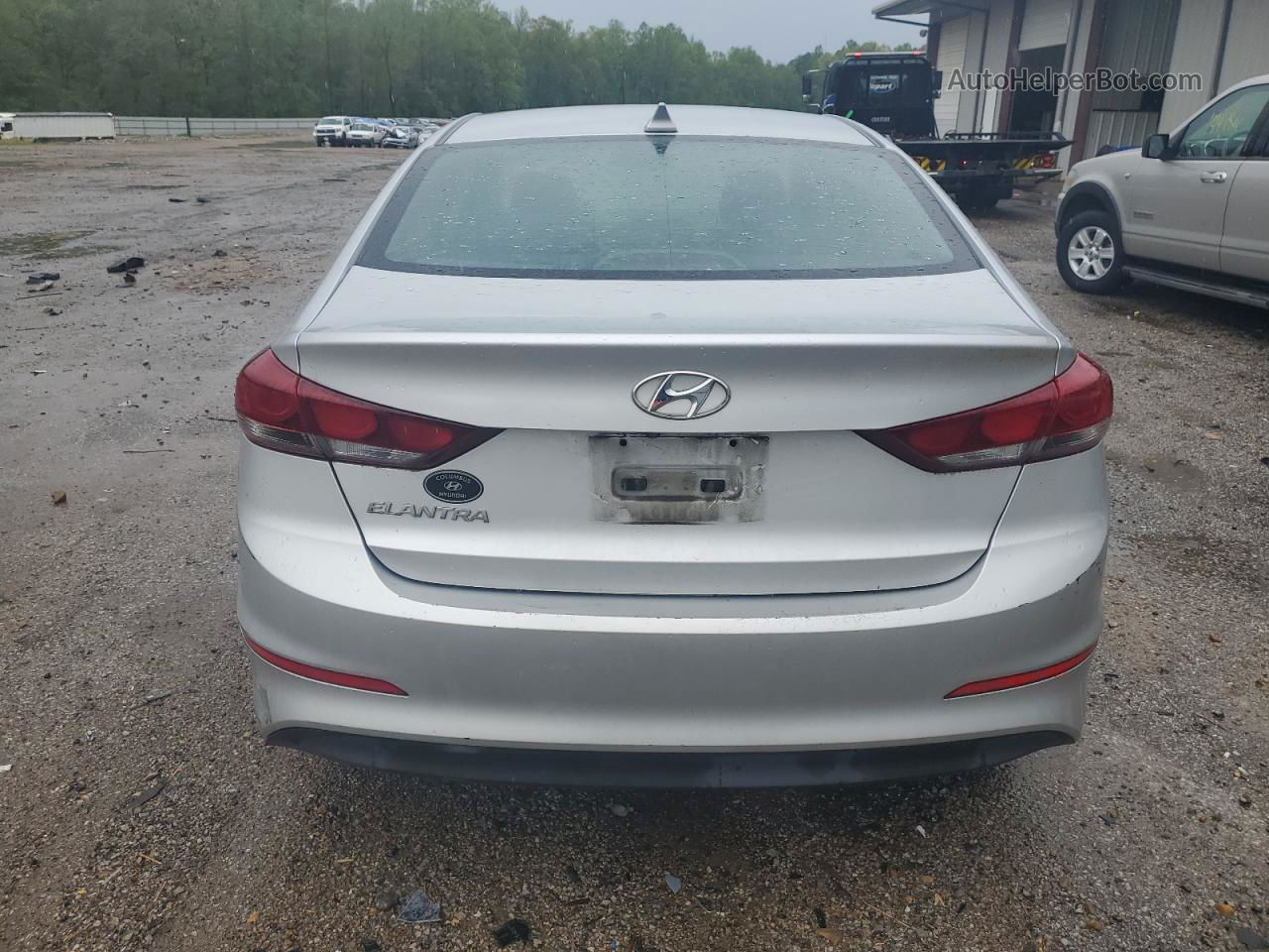 2017 Hyundai Elantra Se Silver vin: 5NPD84LF7HH177306