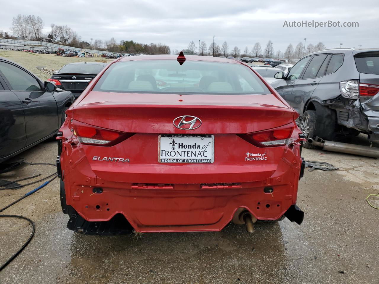 2017 Hyundai Elantra Se Red vin: 5NPD84LF7HH183249