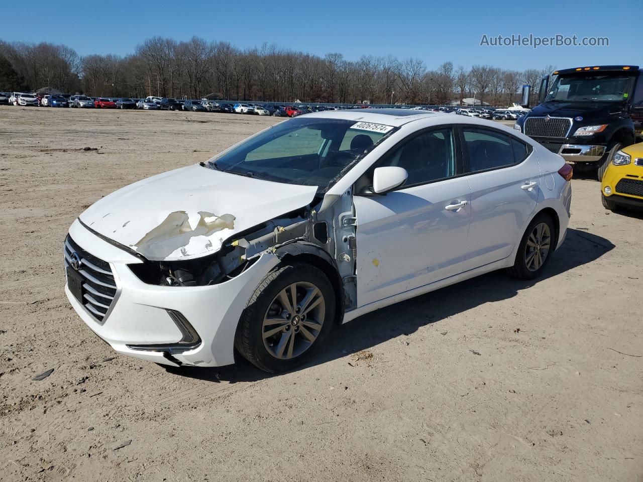 2017 Hyundai Elantra Se White vin: 5NPD84LF7HH197975