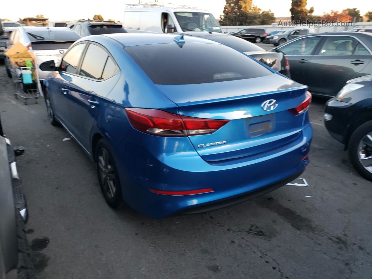 2018 Hyundai Elantra Sel Blue vin: 5NPD84LF7JH216420