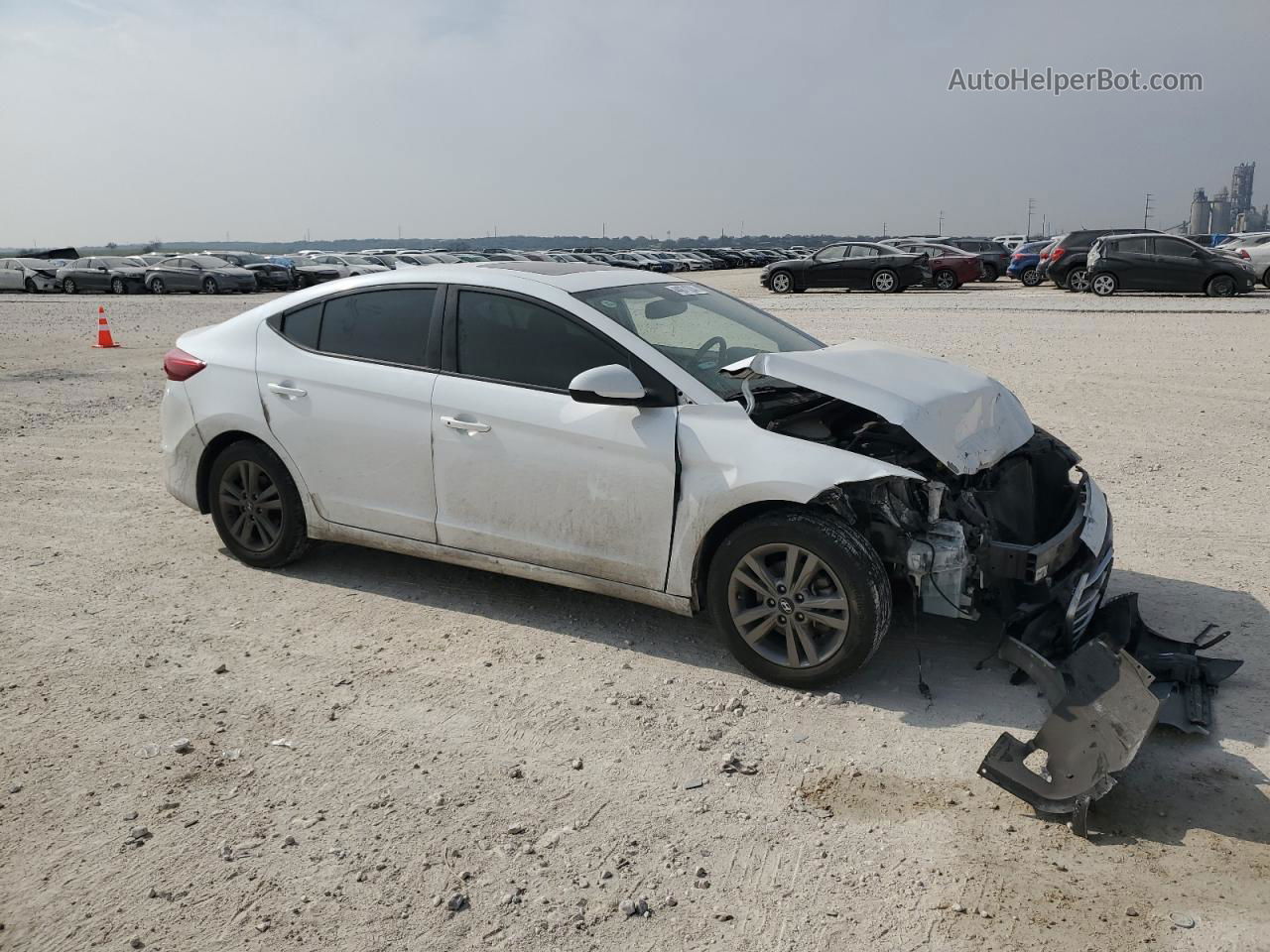 2018 Hyundai Elantra Sel White vin: 5NPD84LF7JH291781