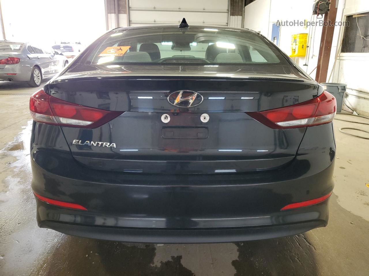 2018 Hyundai Elantra Sel Black vin: 5NPD84LF7JH345368