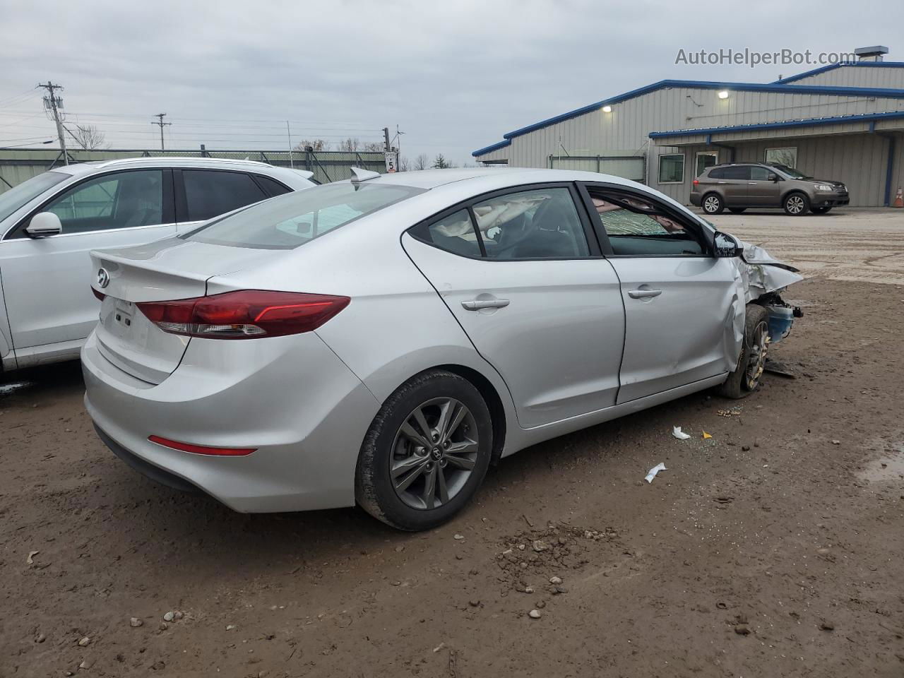 2018 Hyundai Elantra Sel Серебряный vin: 5NPD84LF7JH392383