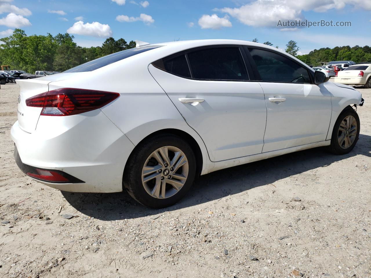 2019 Hyundai Elantra Sel White vin: 5NPD84LF7KH408440