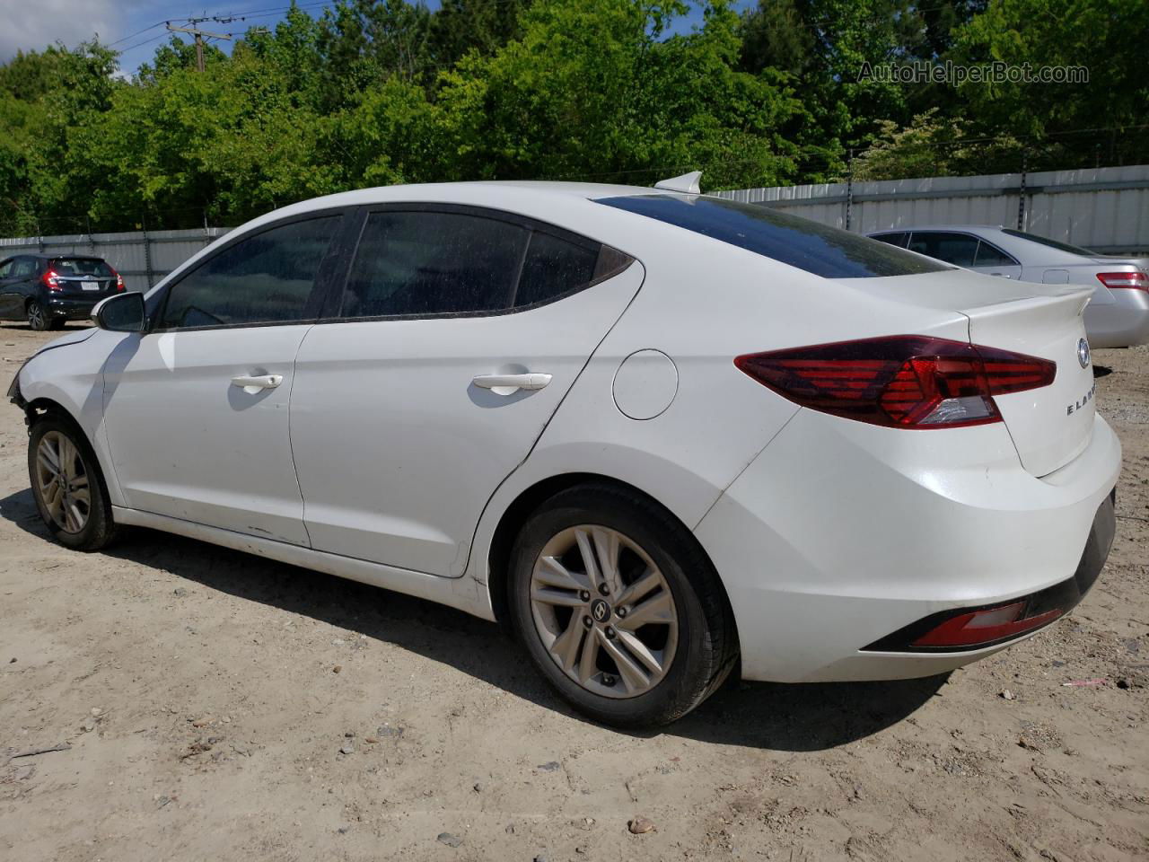 2019 Hyundai Elantra Sel White vin: 5NPD84LF7KH408440