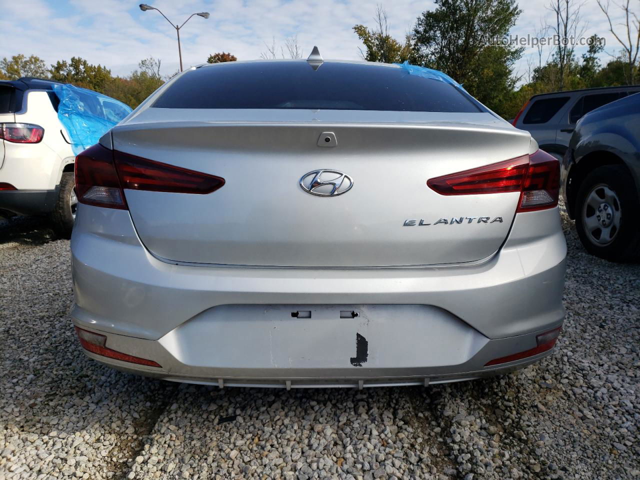 2019 Hyundai Elantra Sel Silver vin: 5NPD84LF7KH424573