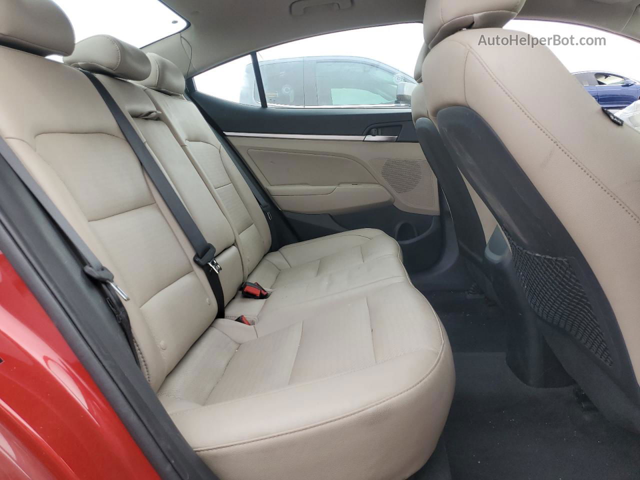 2019 Hyundai Elantra Sel Красный vin: 5NPD84LF7KH442653