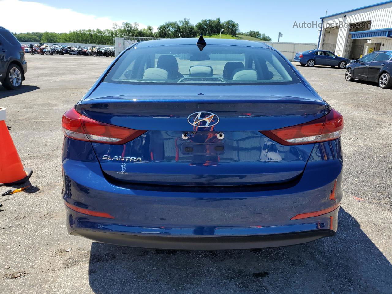 2017 Hyundai Elantra Se Blue vin: 5NPD84LF8HH049141