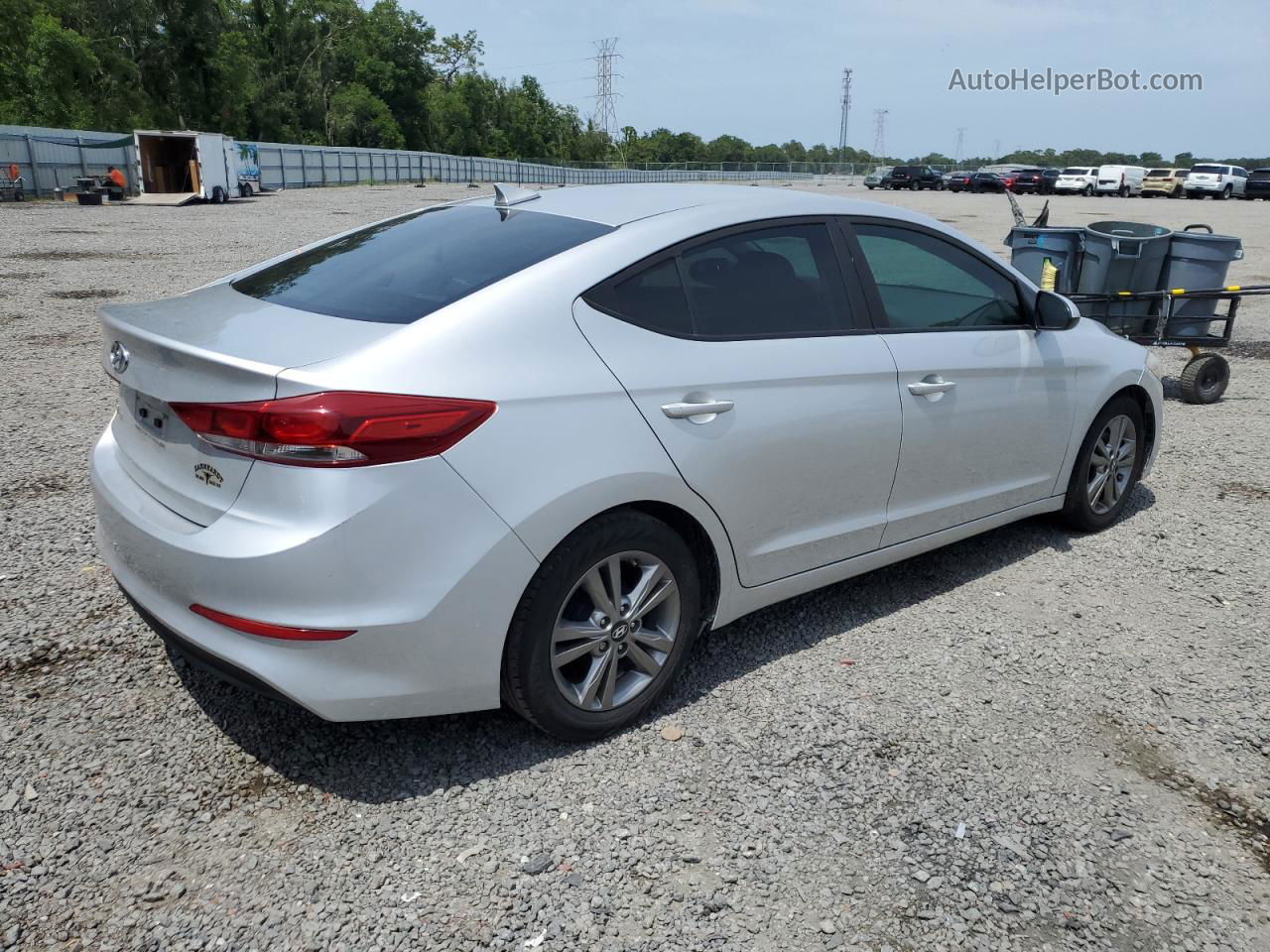 2017 Hyundai Elantra Se Silver vin: 5NPD84LF8HH189318