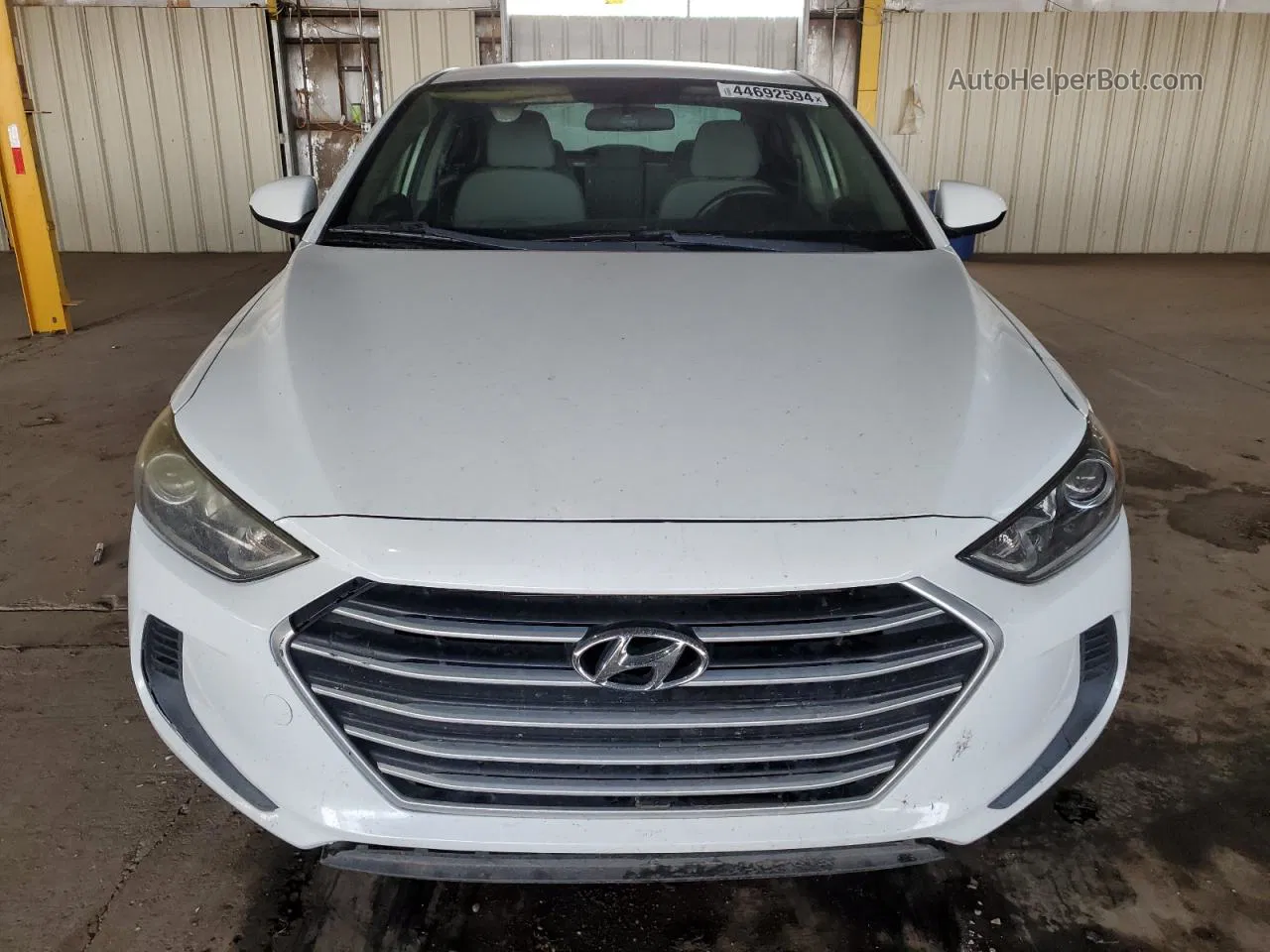 2017 Hyundai Elantra Se White vin: 5NPD84LF9HH001518