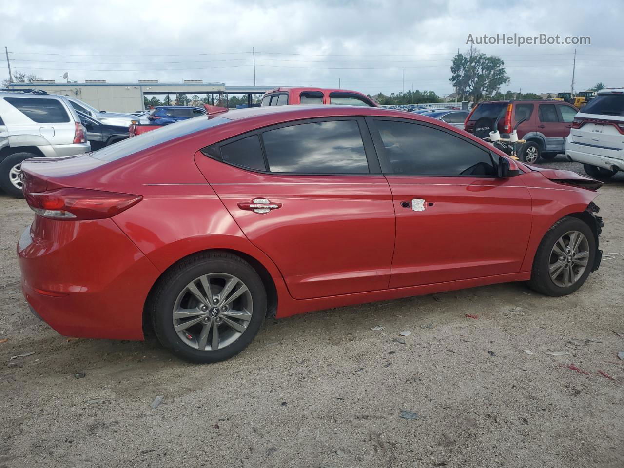 2017 Hyundai Elantra Se Red vin: 5NPD84LF9HH047088