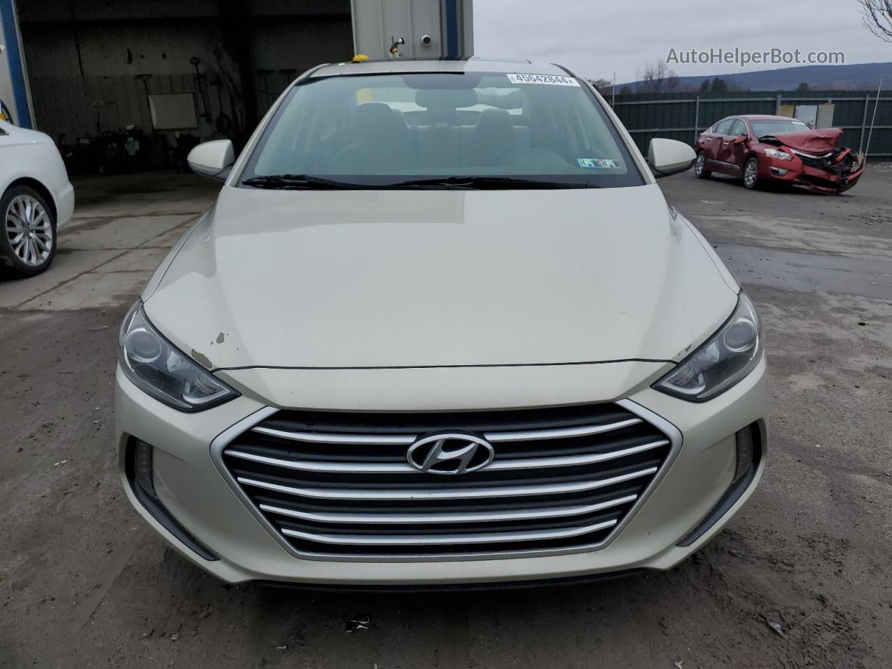 2017 Hyundai Elantra Se Tan vin: 5NPD84LF9HH166047