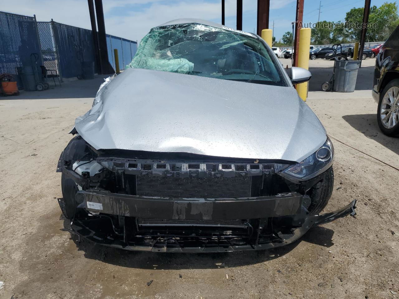 2018 Hyundai Elantra Sel Silver vin: 5NPD84LF9JH353522